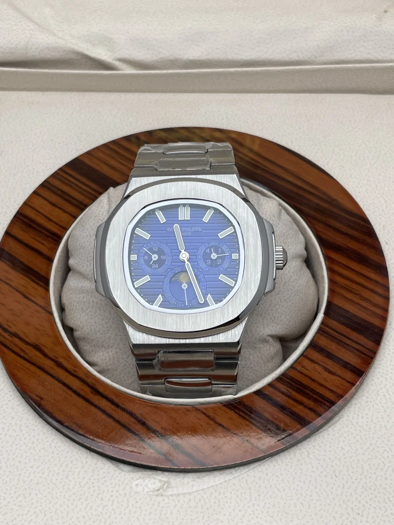 Patek Philippe Nautilus Automatic Luxury Watch